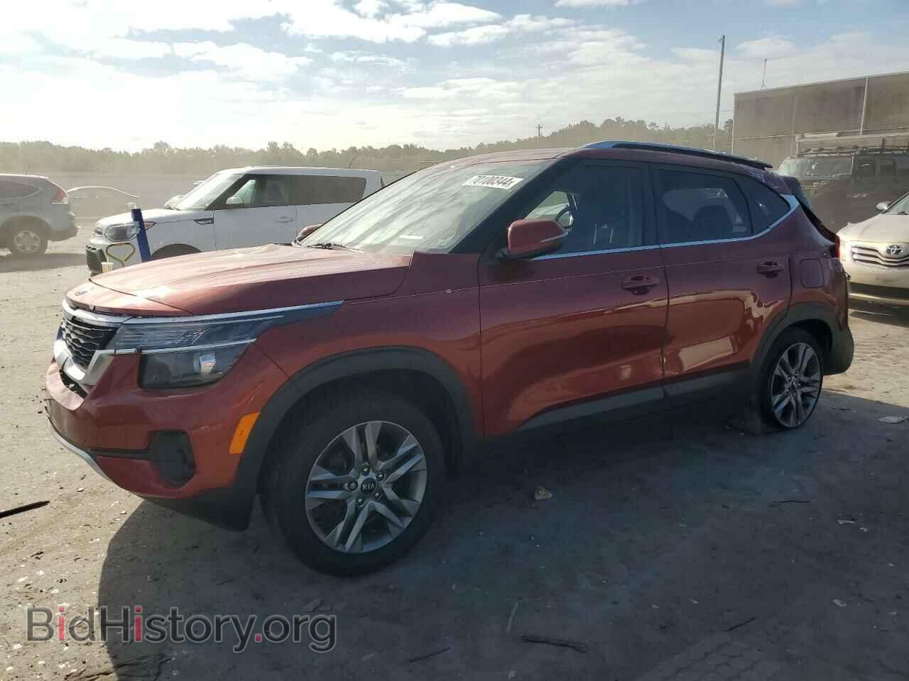 Photo KNDEU2AA1M7099275 - KIA SELTOS 2021