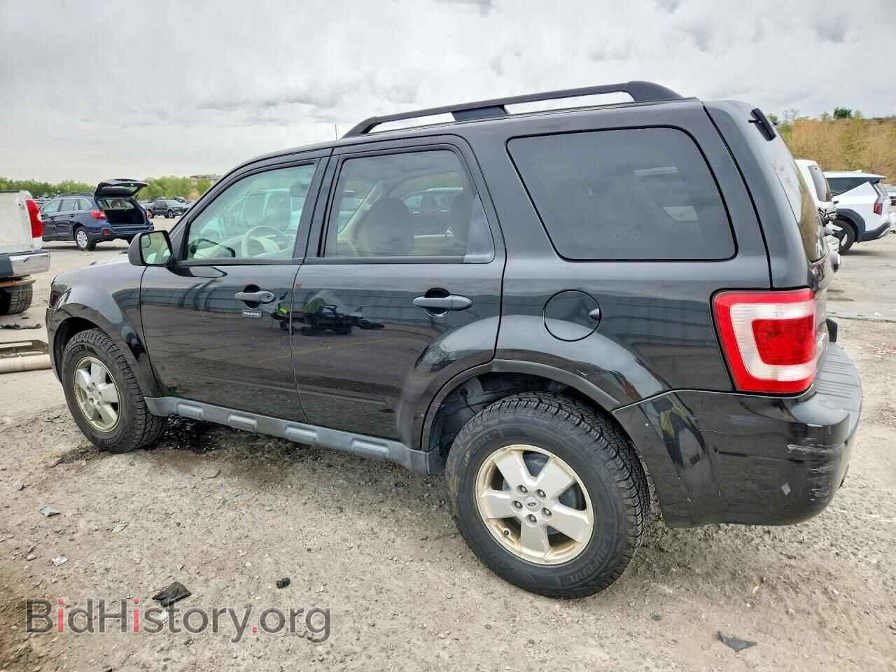 2011 FORD ESCAPE - VIN: 1FMCU9D75BKB67423 - Фото 2