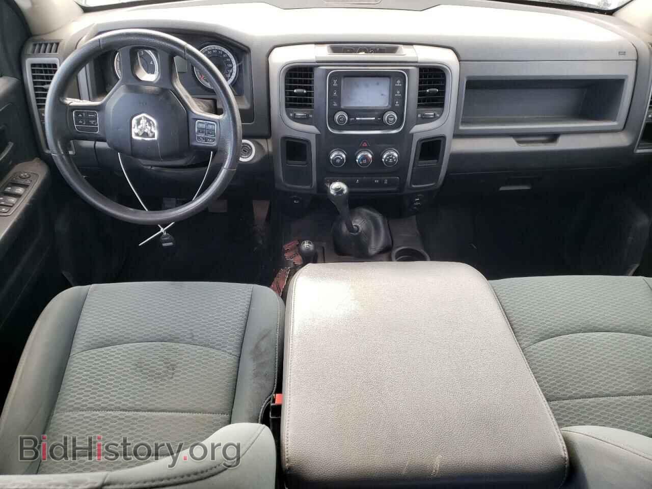 2017 RAM All Models - VIN: 3C6UR5CL2HG554990 - Photo 8