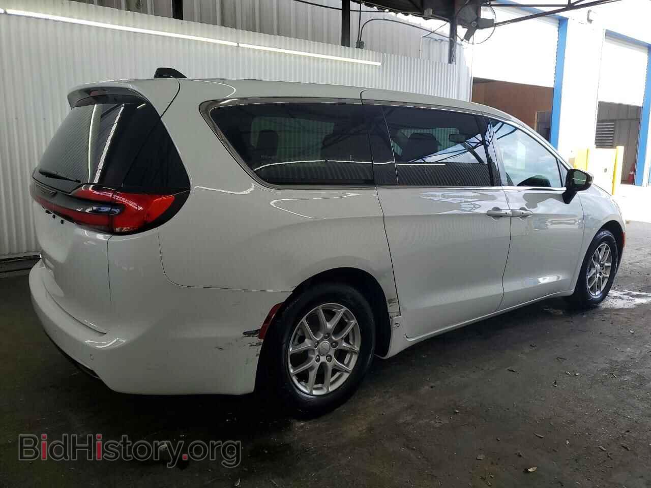 2027 CHRYSLER PACIFICA - VIN: 2C4RC1BG9VR579890 - Фото 3