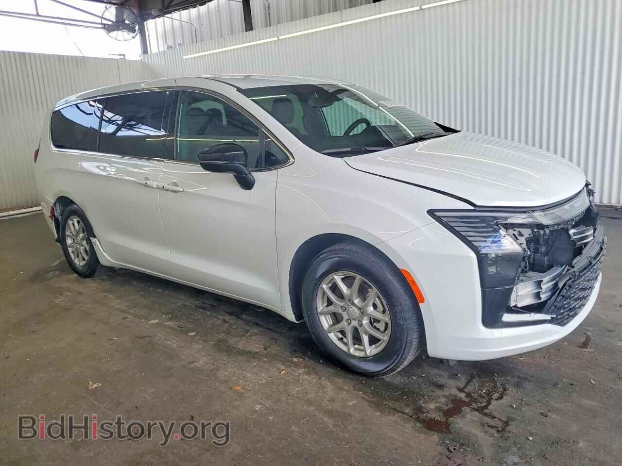 2027 CHRYSLER PACIFICA - VIN: 2C4RC1BG9VR579890 - Фото 4
