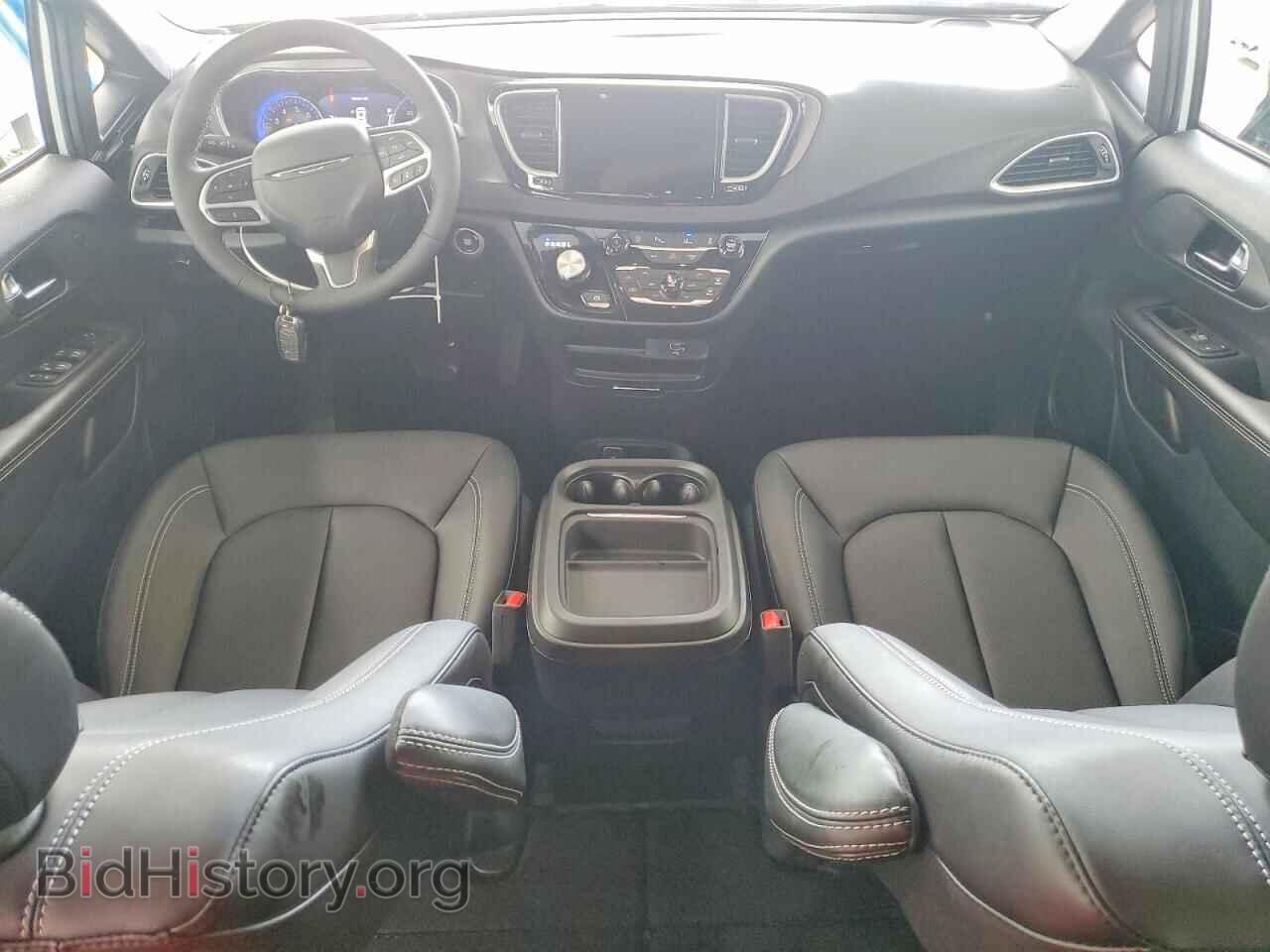 2027 CHRYSLER PACIFICA - VIN: 2C4RC1BG9VR579890 - Фото 8