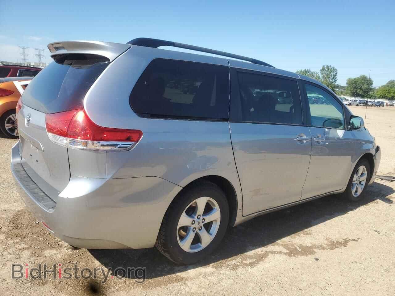 2012 TOYOTA All Models - VIN: 5TDKK3DC4CS208294 - Фото 3
