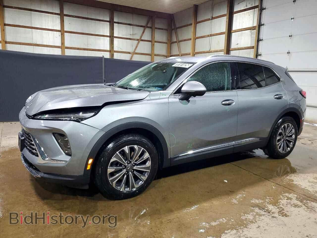 Фотография LRBFZME45RD074506 - BUICK ENVISION 2024