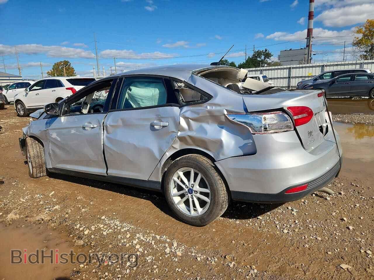 2017 FORD FOCUS - VIN: 1FADP3F24HL315584 - Фото 2