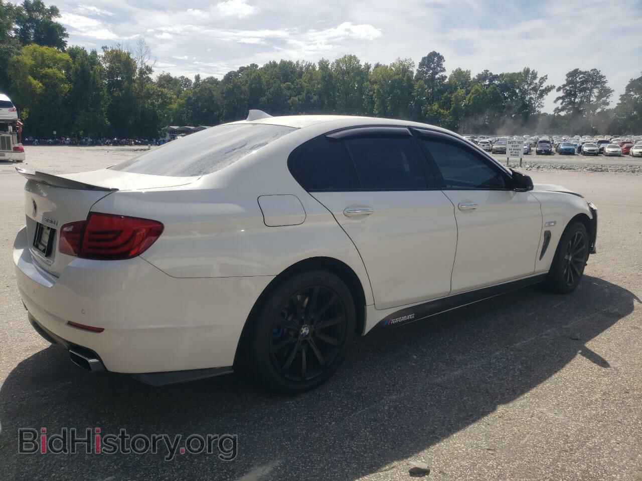 2011 BMW 5 SERIES - VIN: WBAFR9C52BC618110 - Фото 3
