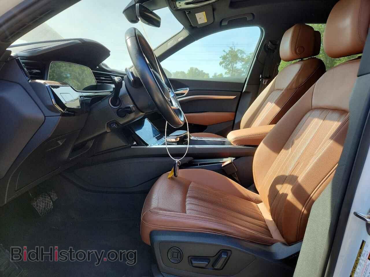 2019 AUDI E-TRON - VIN: WA1LABGE6KB011996 - Фото 7