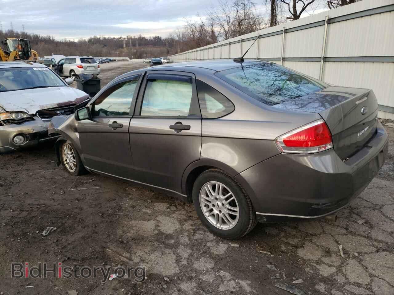 2009 FORD FOCUS - VIN: 1FAHP35N99W164397 - Фото 2