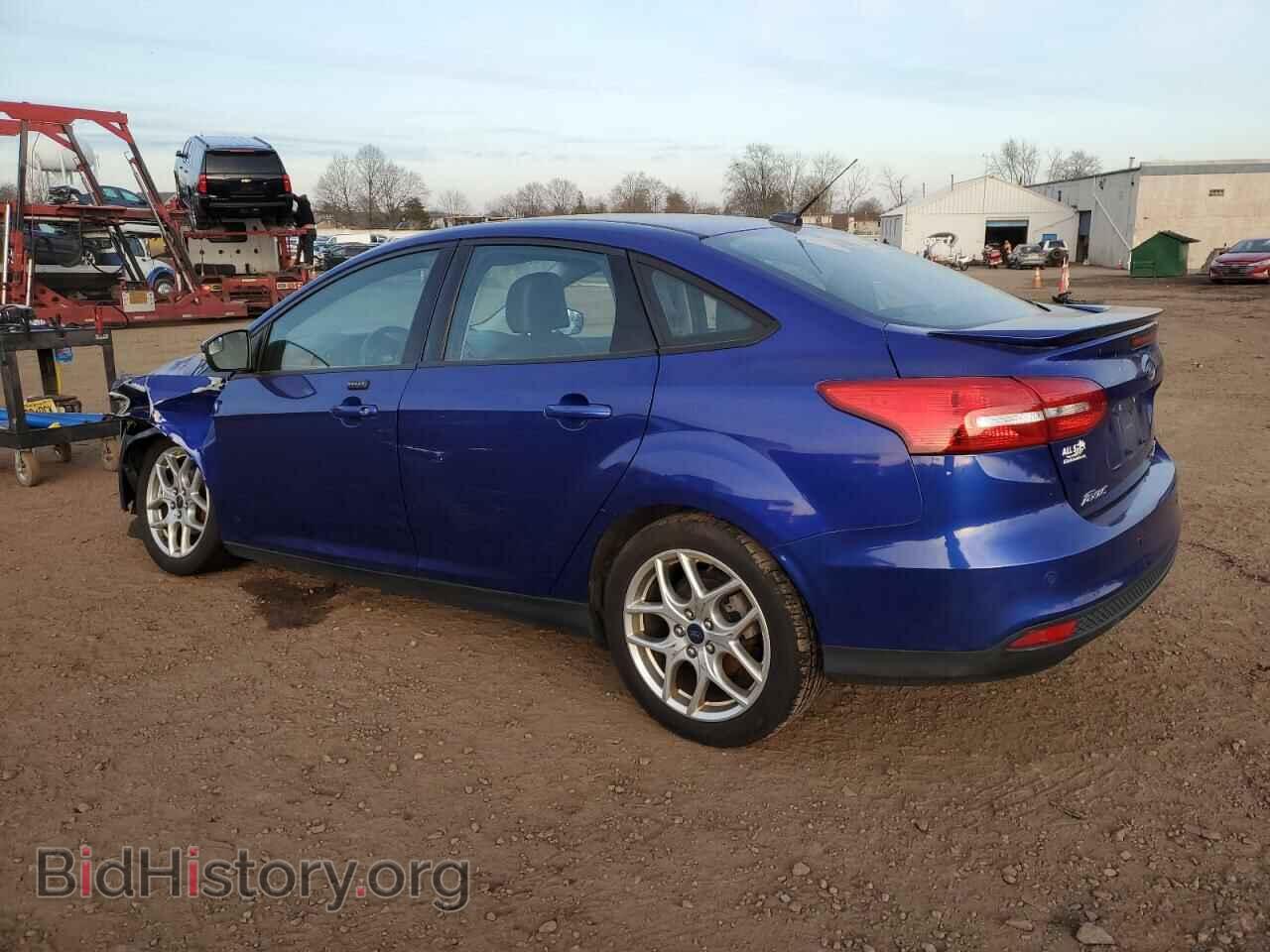 2015 FORD FOCUS - VIN: 1FADP3F2XFL365807 - Фото 2