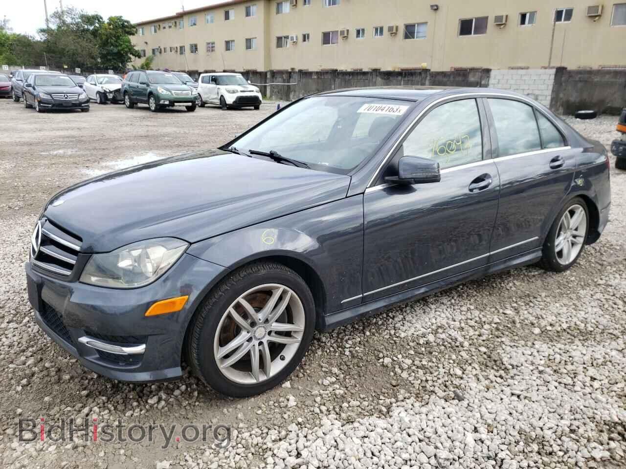 Фотография WDDGF8AB2ER306847 - MERCEDES-BENZ C-CLASS 2014