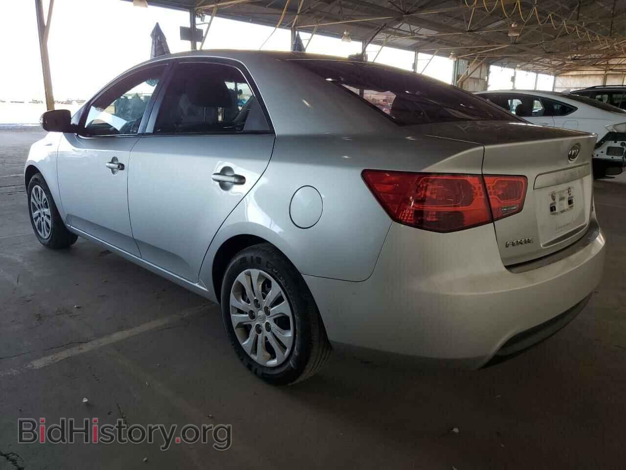 2010 KIA FORTE - VIN: KNAFU4A2XA5142377 - Фото 2