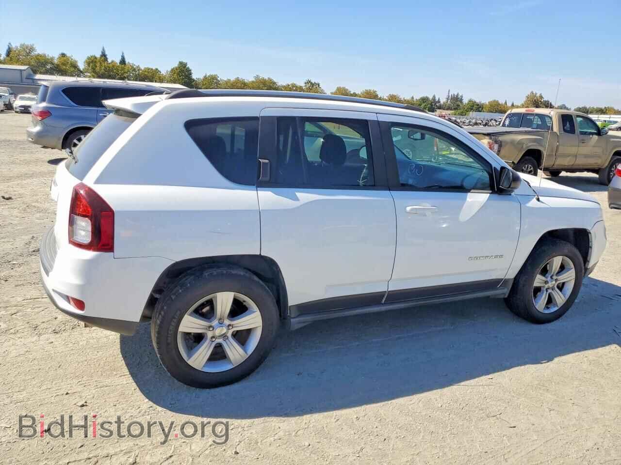 2016 JEEP COMPASS - VIN: 1C4NJDBBXGD780116 - Photo 3