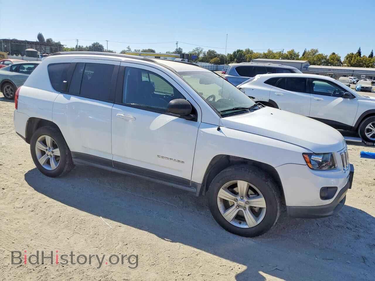 2016 JEEP COMPASS - VIN: 1C4NJDBBXGD780116 - Photo 4