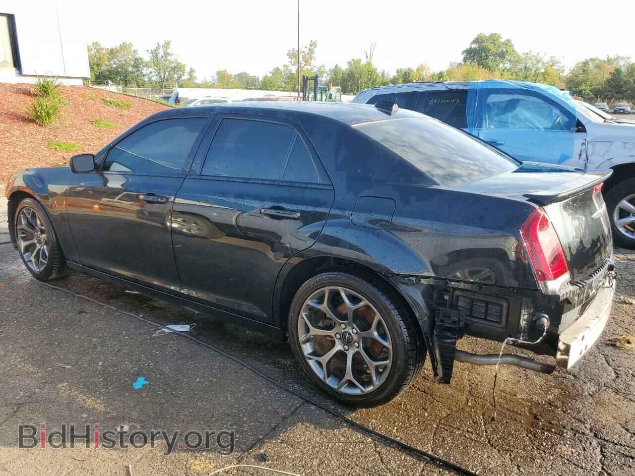2017 CHRYSLER 300 - VIN: 2C3CCABG7HH663355 - Фото 2