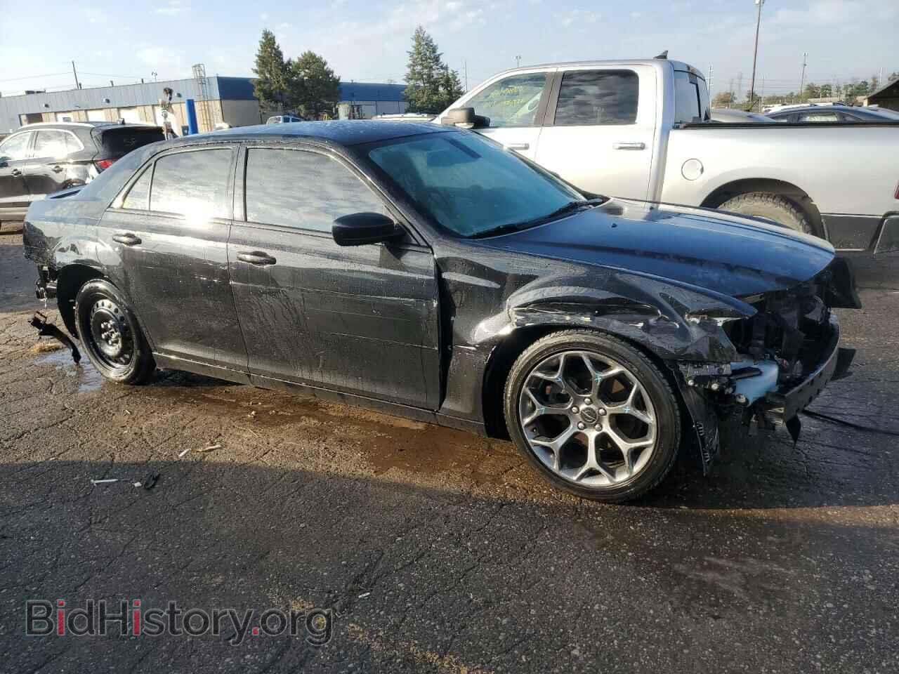 2017 CHRYSLER 300 - VIN: 2C3CCABG7HH663355 - Фото 4
