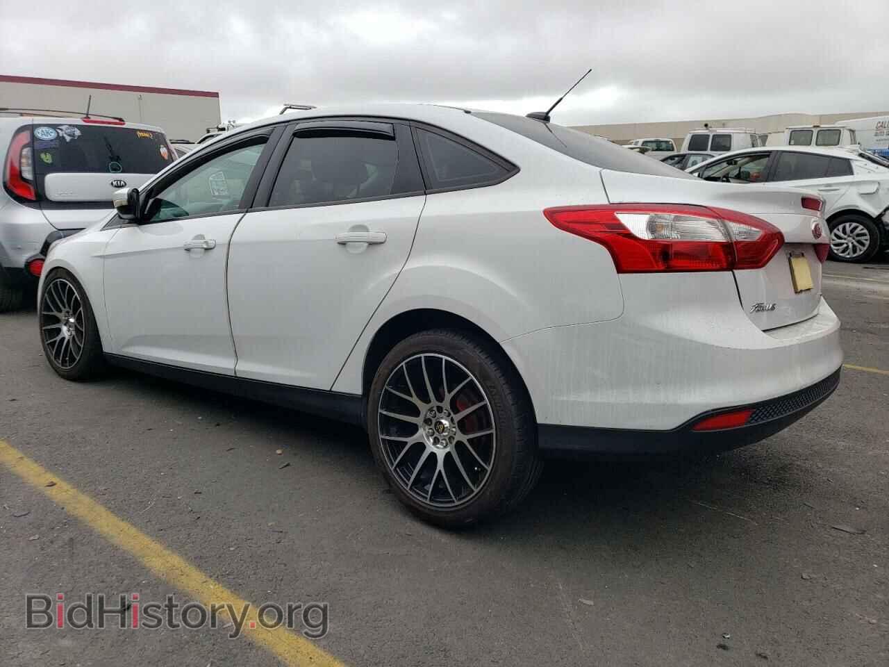 2014 FORD FOCUS - VIN: 1FADP3F2XEL132315 - Фото 2