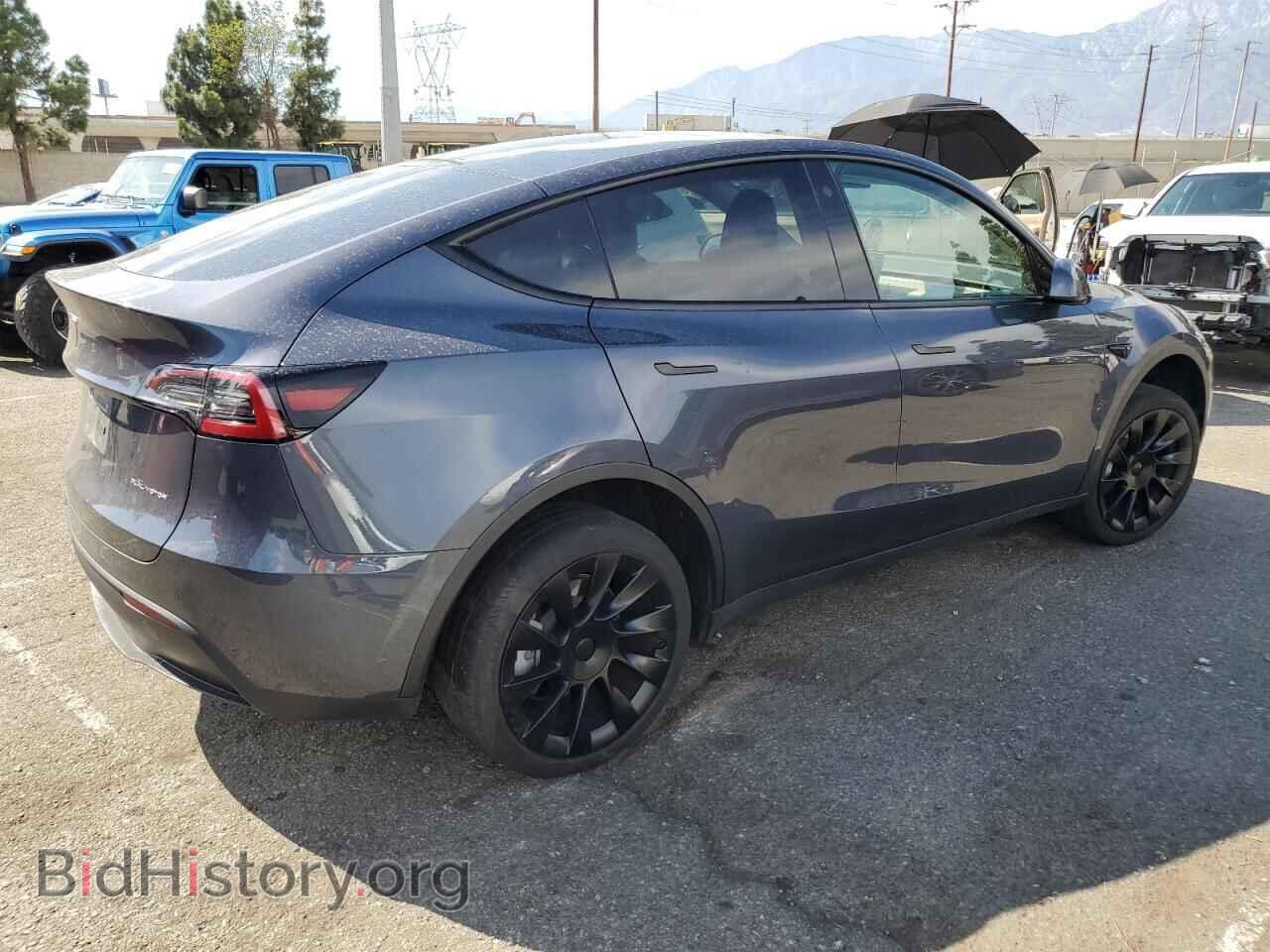 2023 TESLA MODEL Y - VIN: 7SAYGDEEXPA128266 - Фото 3