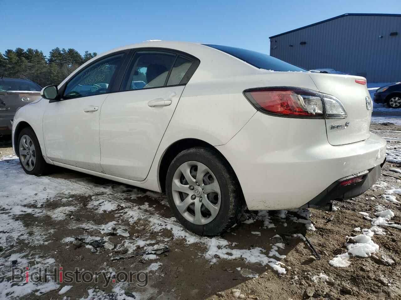 2011 MAZDA 3 - VIN: JM1BL1UG8B1375774 - Фото 2