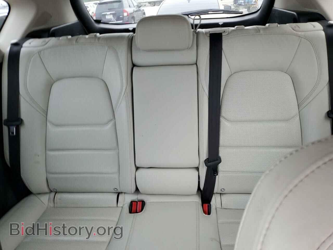 2018 MAZDA CX-5 - VIN: JM3KFADM6J0475493 - Фото 10