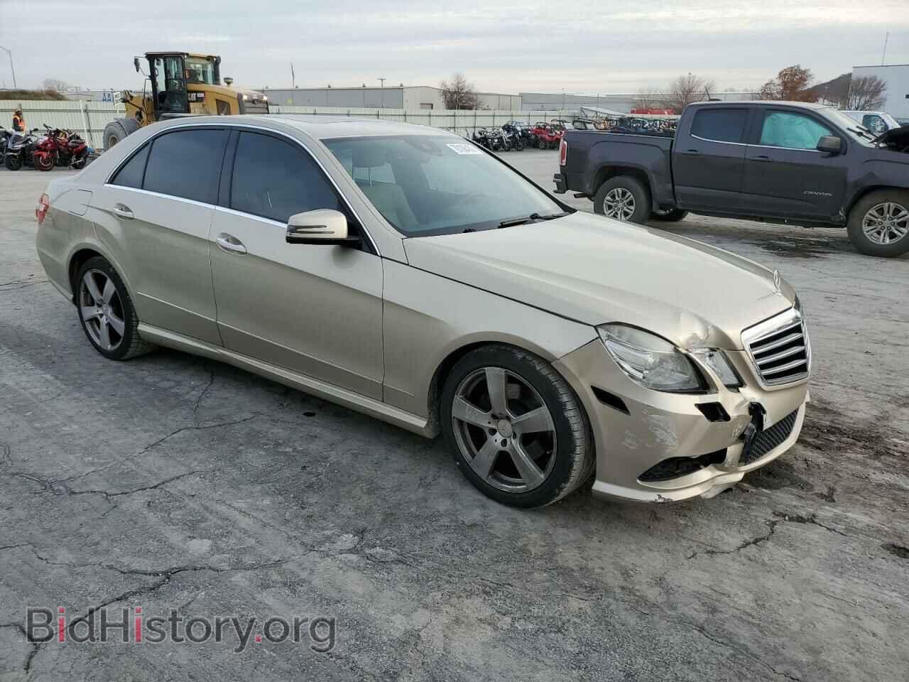 2010 MERCEDES-BENZ E-CLASS - VIN: WDDHF5GB3AA032061 - Фото 4