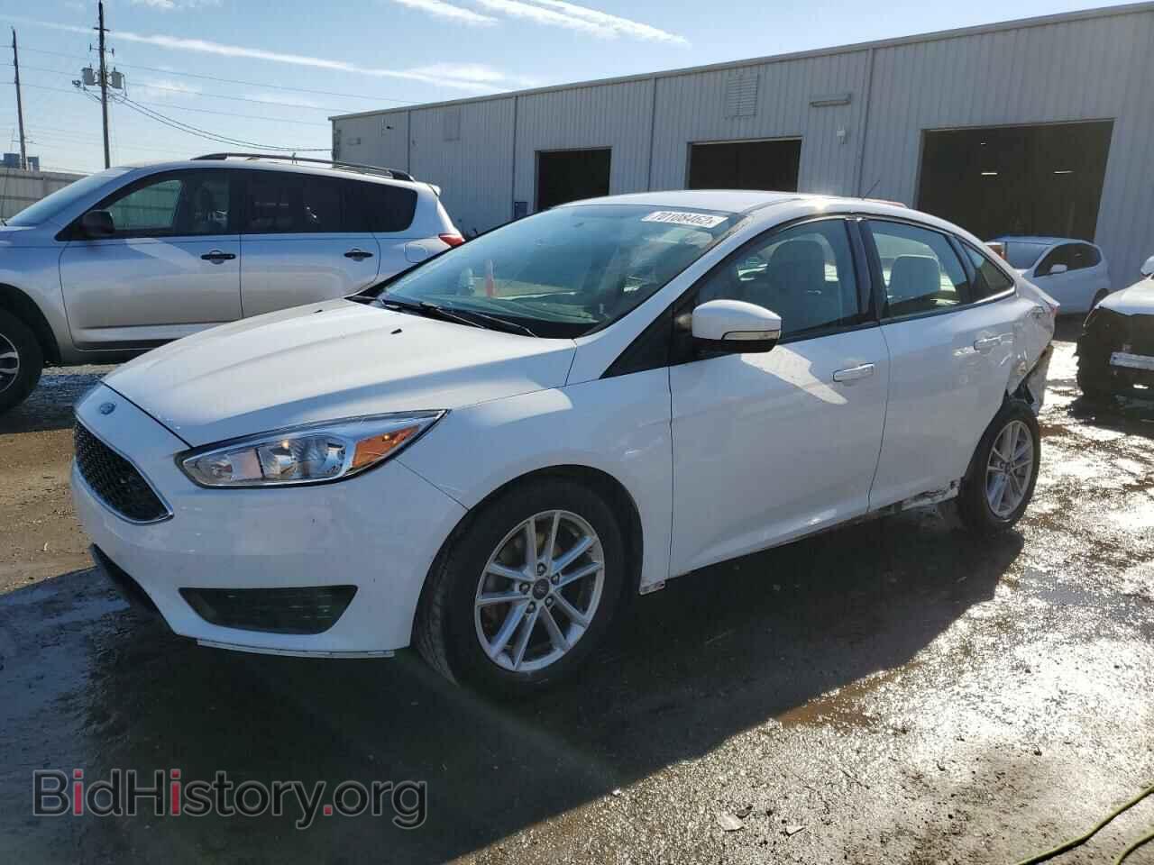 Фотография 1FADP3F22HL282388 - FORD FOCUS 2017