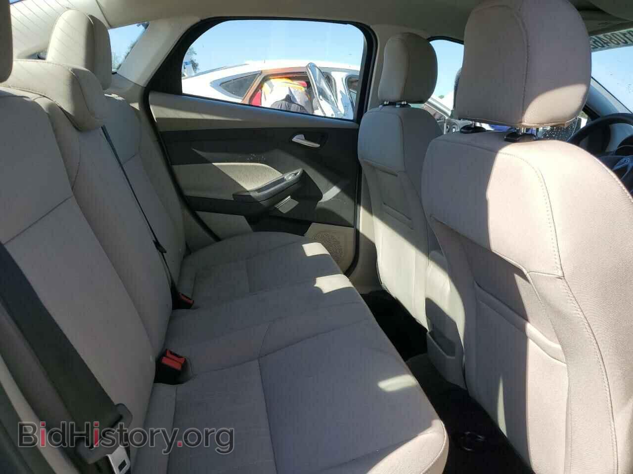 2017 FORD FOCUS - VIN: 1FADP3F22HL282388 - Photo 10