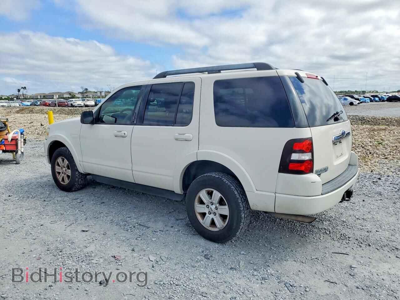 2009 FORD EXPLORER - VIN: 1FMEU63E89UA43510 - Photo 2