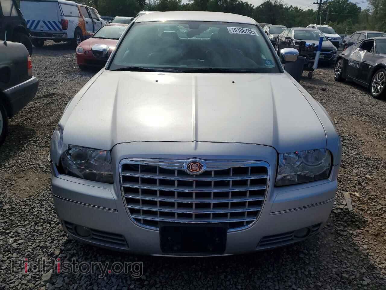 2010 CHRYSLER 300 - VIN: 2C3CA5CV1AH270628 - Photo 5