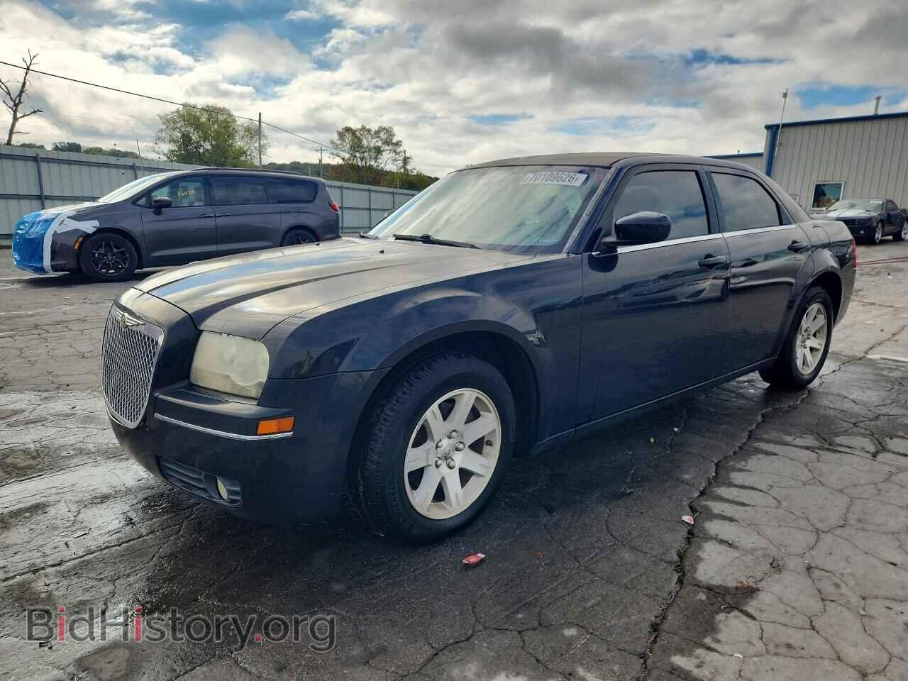 Photo 2C3KA53G87H892360 - CHRYSLER 300 2007