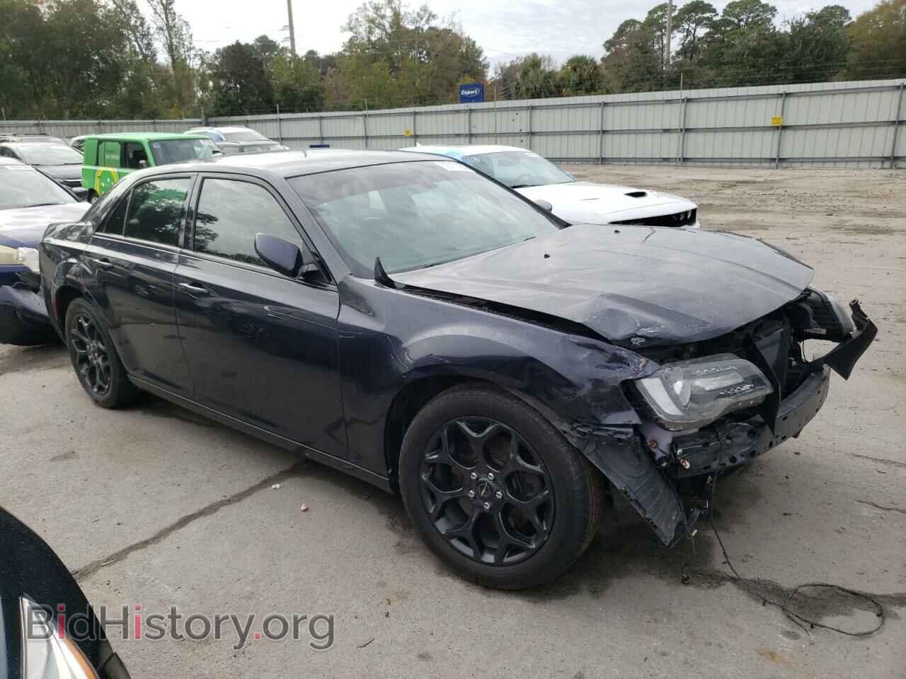 2019 CHRYSLER 300 - VIN: 2C3CCAGG5KH556434 - Фото 4