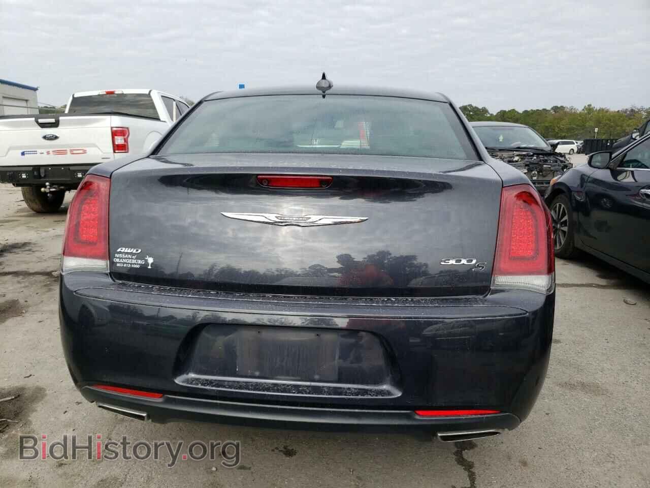 2019 CHRYSLER 300 - VIN: 2C3CCAGG5KH556434 - Фото 6