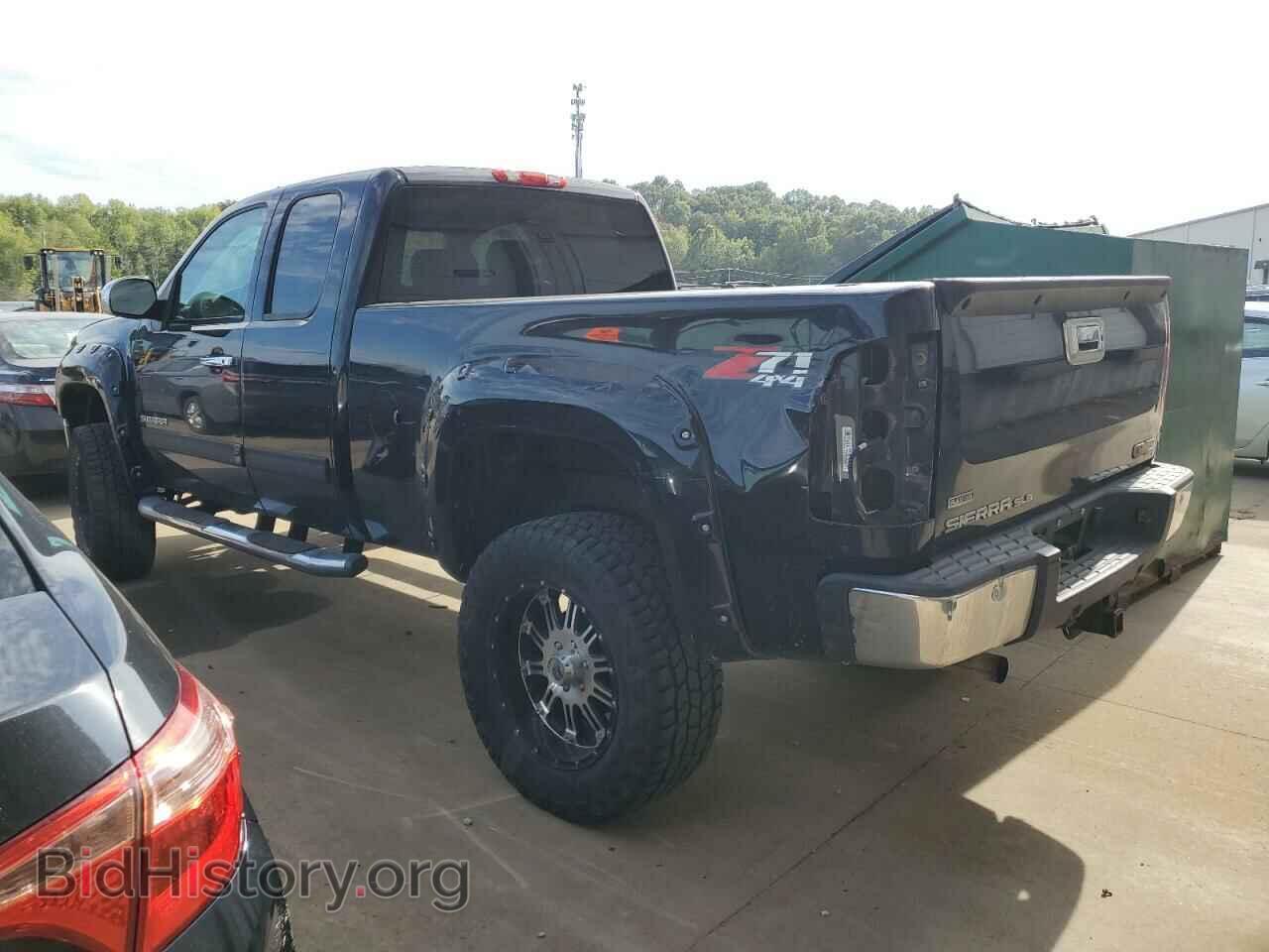 2011 GMC SIERRA - VIN: 1GTR2VE32BZ416521 - Фото 2