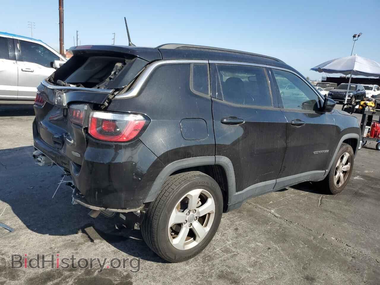 2018 JEEP COMPASS - VIN: 3C4NJCBB6JT319040 - Фото 3