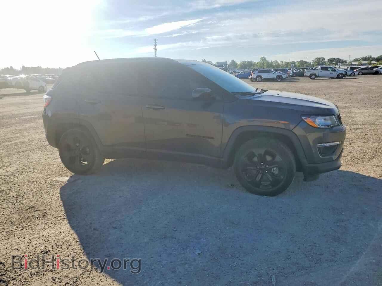 2018 JEEP COMPASS - VIN: 3C4NJDBB2JT397725 - Photo 4