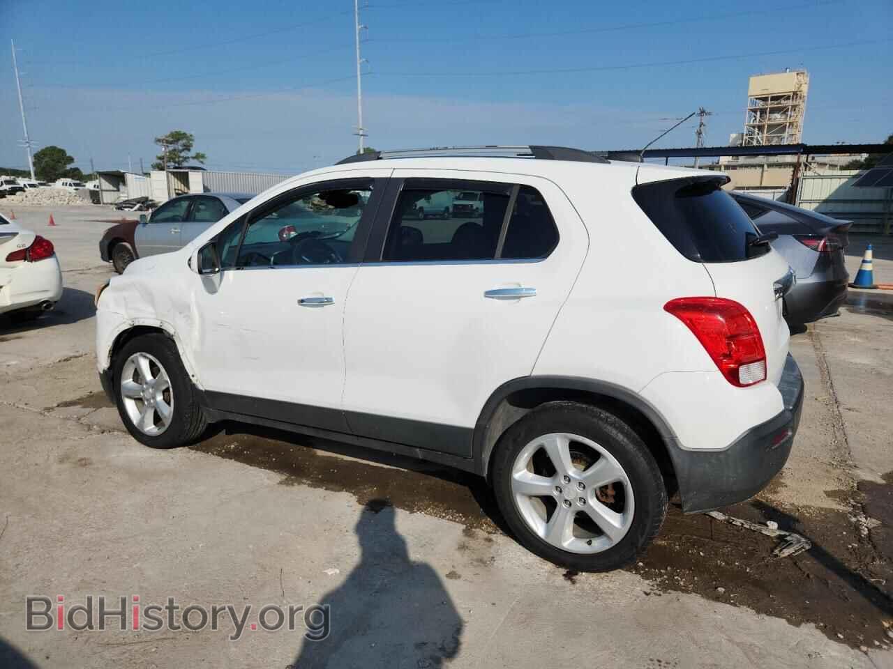 2015 CHEVROLET TRAX - VIN: 3GNCJTSB8FL217891 - Фото 2