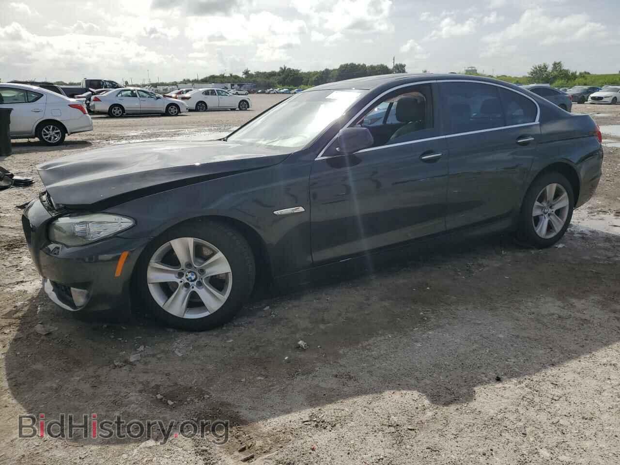 Photo WBAFR1C52BC747076 - BMW 5 SERIES 2011