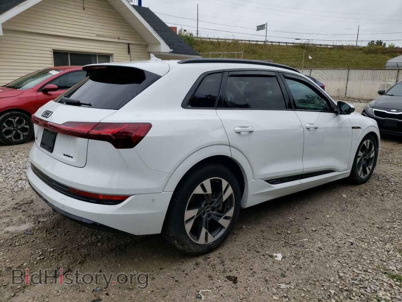 2022 AUDI E-TRON - VIN: WA1AAAGE3NB032889 - Photo 3