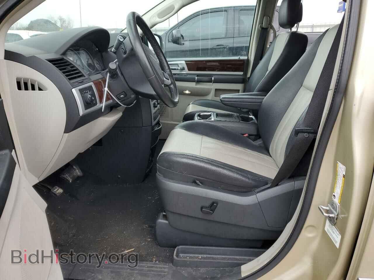 2010 CHRYSLER MINIVAN - VIN: 2A4RR8D10AR398665 - Фото 7