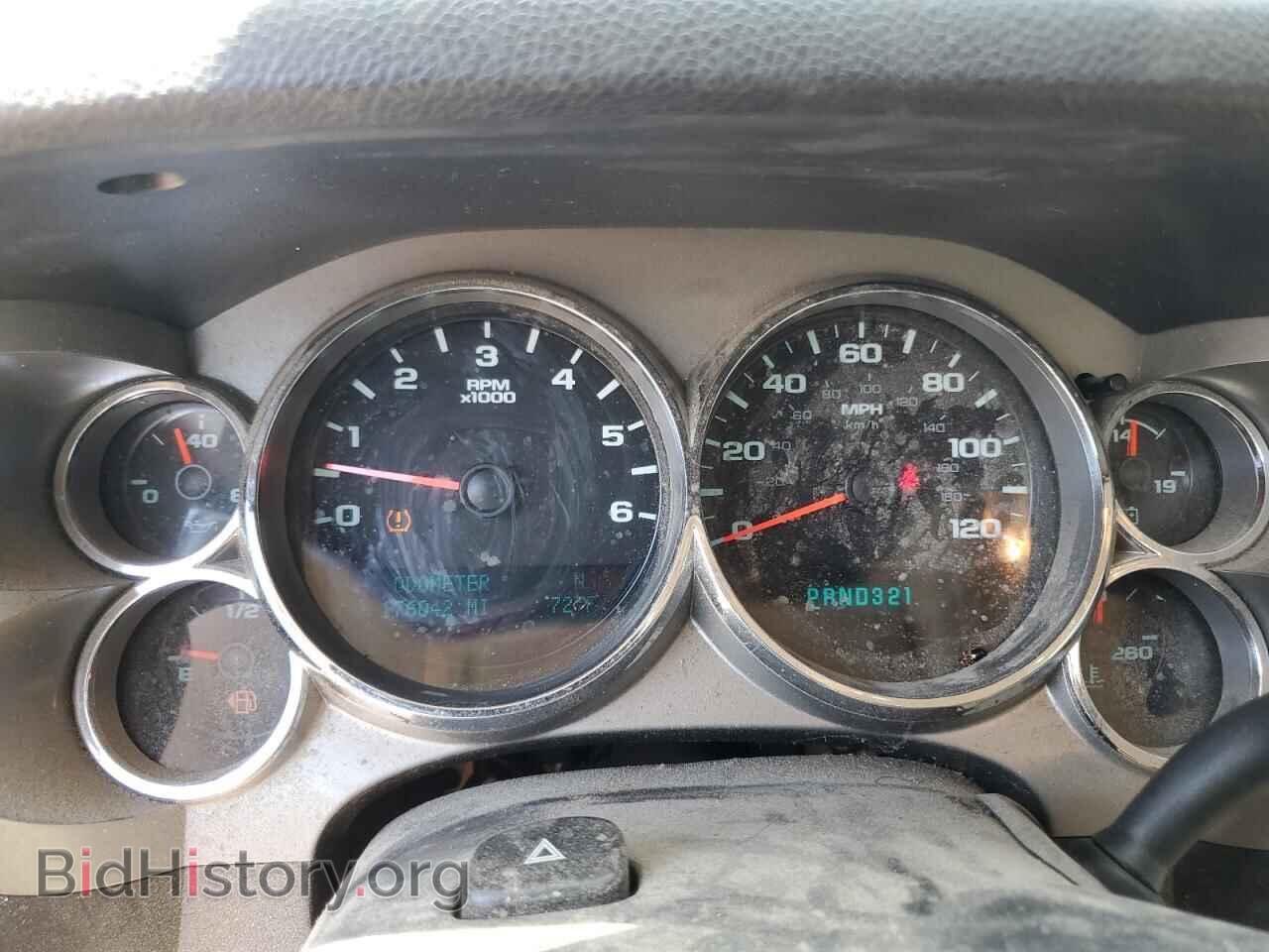 2011 GMC SIERRA - VIN: 1GTR1VEA0BZ396111 - Фото 9