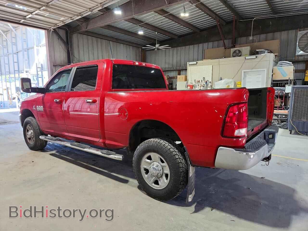 2018 RAM 2500 - VIN: 3C6UR5DL1JG415082 - Фото 2