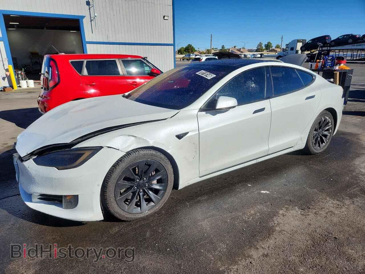 Фотография 5YJSA1E16HF211424 - TESLA MODEL S 2017