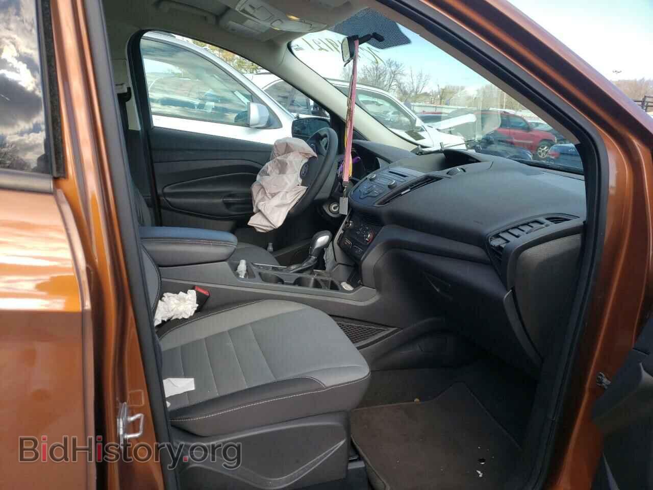2017 FORD ESCAPE - VIN: 1FMCU0F77HUB55957 - Фото 5