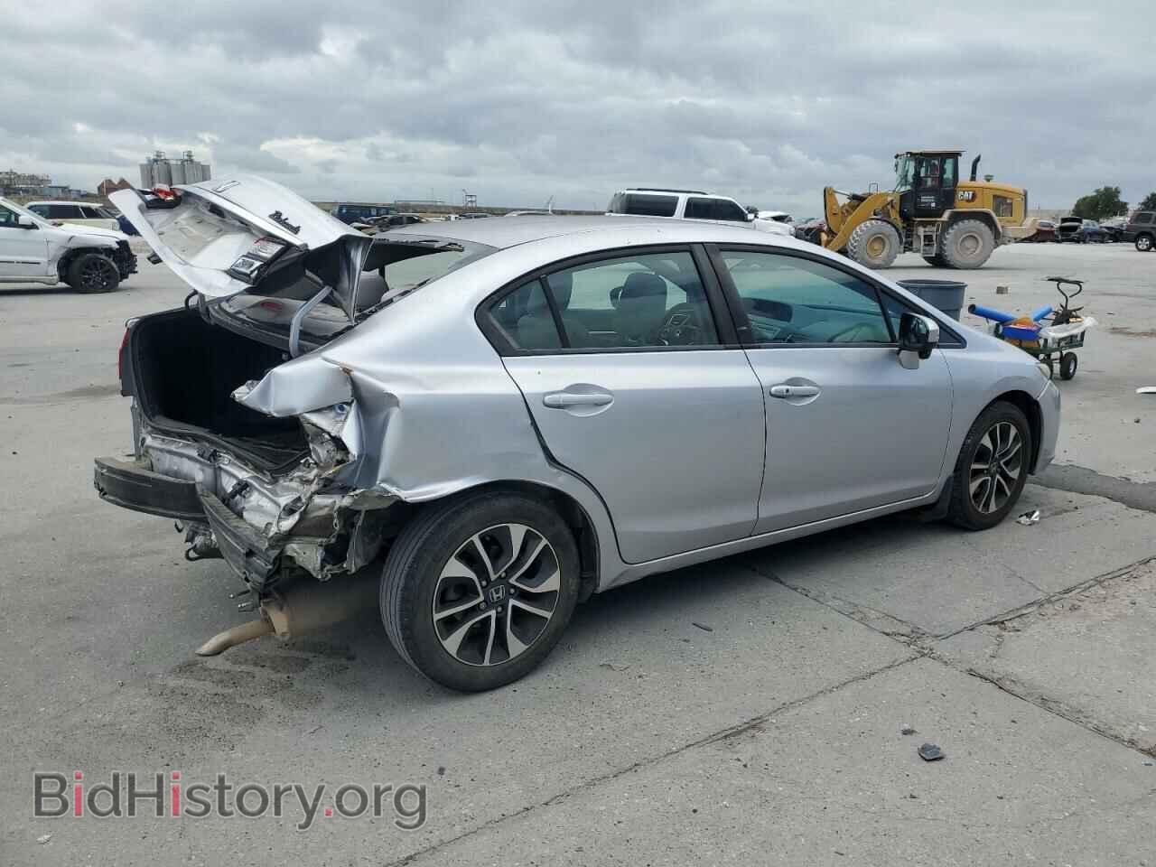 2014 HONDA CIVIC - VIN: 19XFB2F85EE084814 - Фото 3