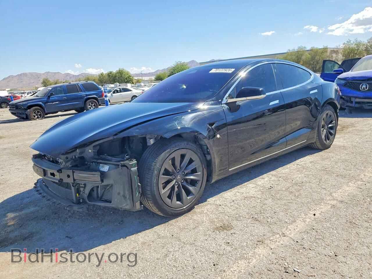 Фотография 5YJSA1E29JF249812 - TESLA MODEL S 2018