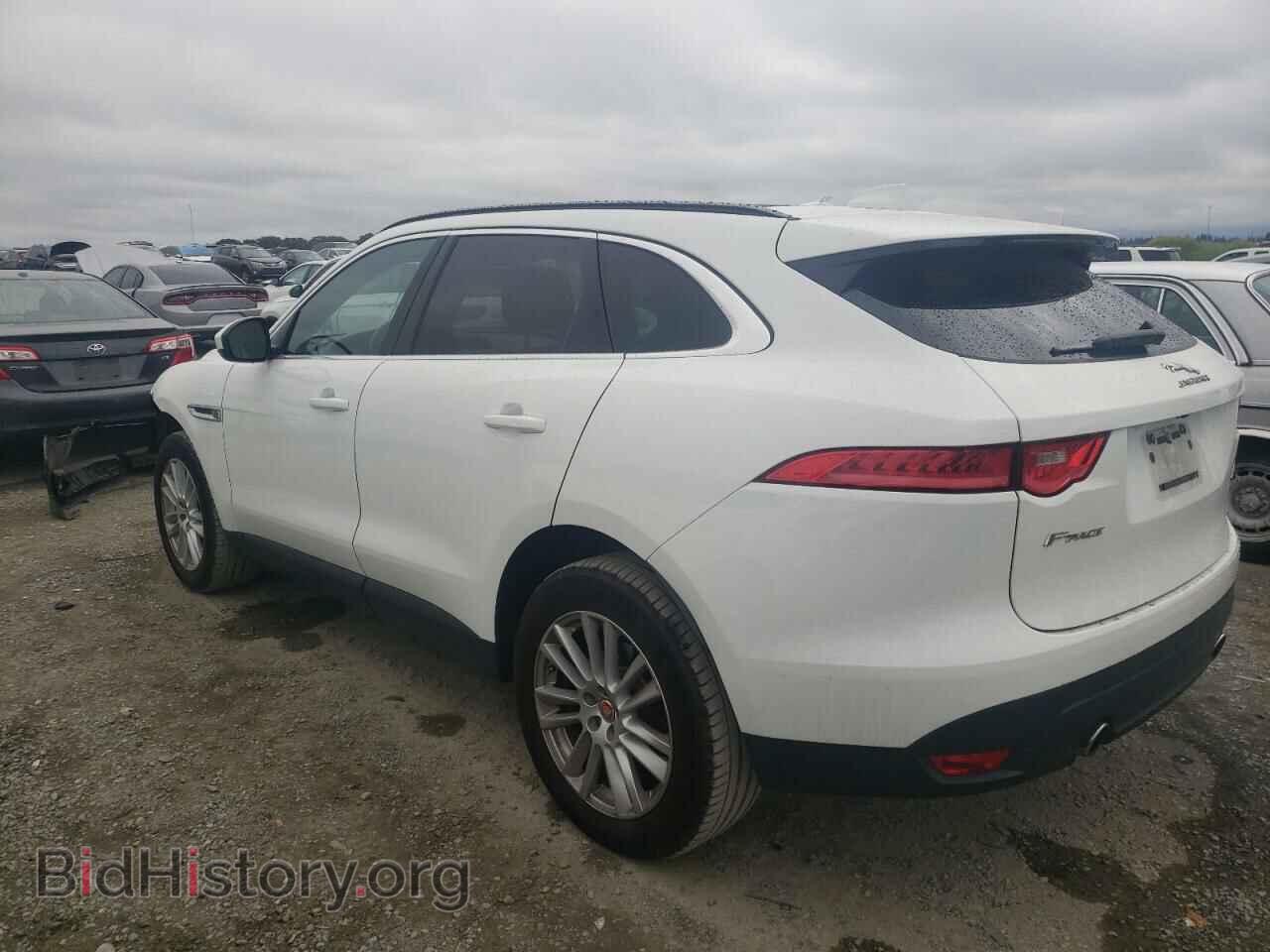 2017 JAGUAR F-PACE - VIN: SADCK2BV3HA089035 - Фото 2