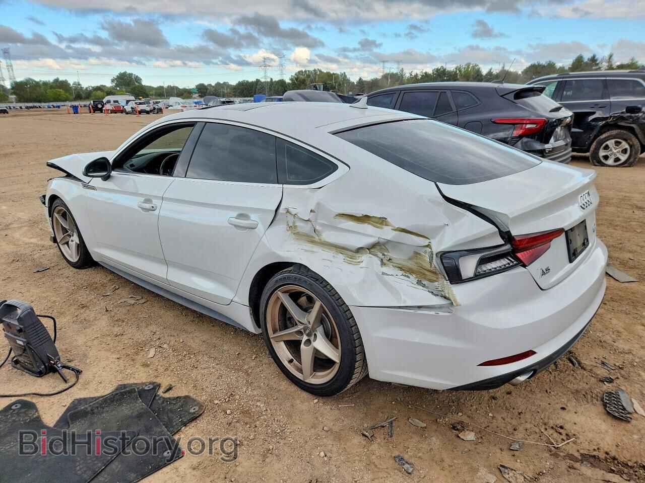 2018 AUDI A5 - VIN: WAUDNCF50JA094980 - Фото 2