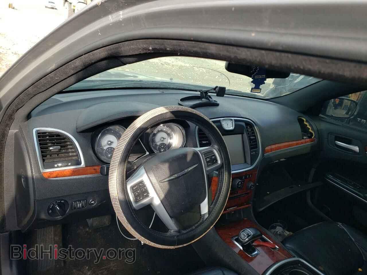 2014 CHRYSLER 300 - VIN: 2C3CCAAG4EH175915 - Фото 9