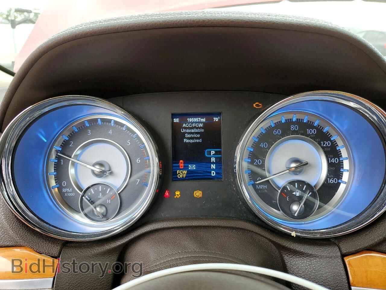 2014 CHRYSLER 300 - VIN: 2C3CCAET8EH104708 - Фото 9