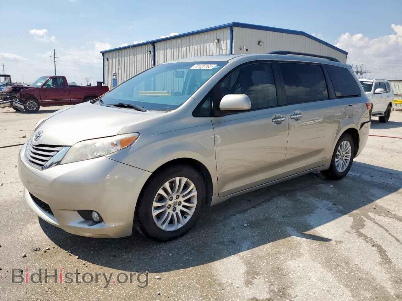 Фотография 5TDYK3DC3GS727126 - TOYOTA All Models 2016