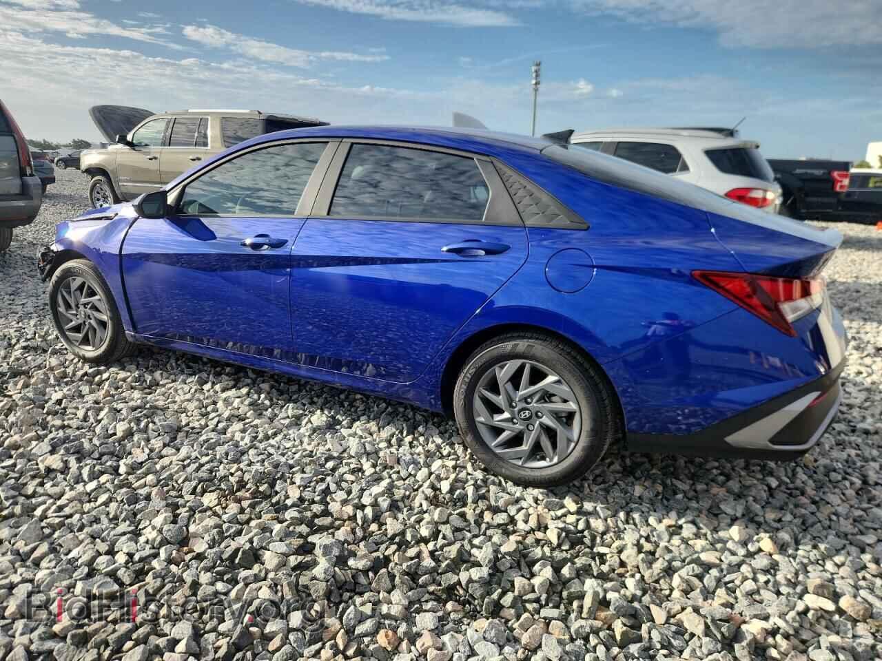 2024 HYUNDAI ELANTRA - VIN: KMHLM4DG9RU772417 - Фото 2